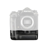 Pentax K-1 Mark II DSLR with 110-2-41mm F3.5 / 5.6 ED Lens D-BG6 Battery Grip